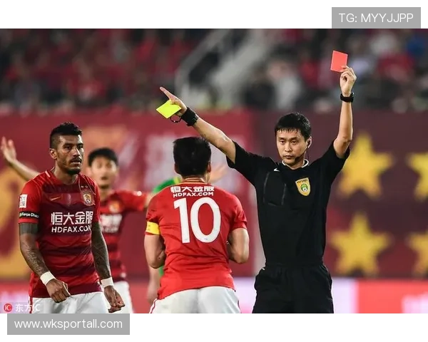 停赛规则如何计算？红黄牌累积与直接红牌有何区别？